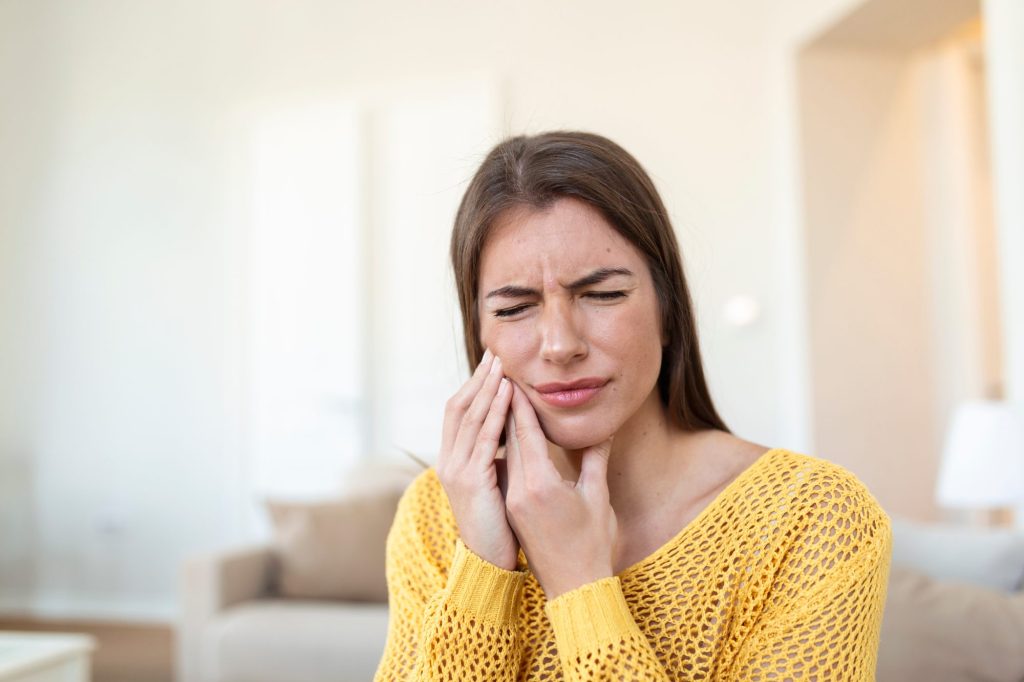 Cómo saber si hay infección en un implante dental